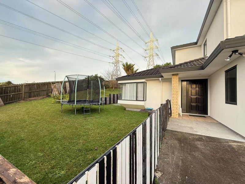 3/3 Roanoke Way, Albany, Auckland - Carousel 2