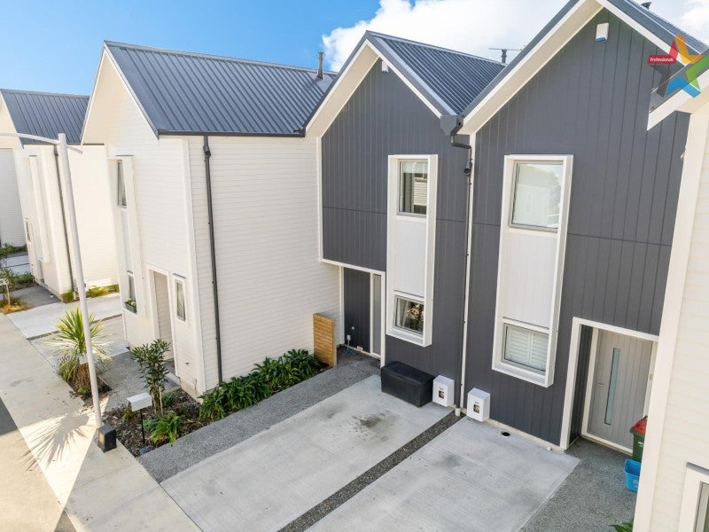 16 Eruera Love Lane, Waterloo, Lower Hutt - Carousel 2