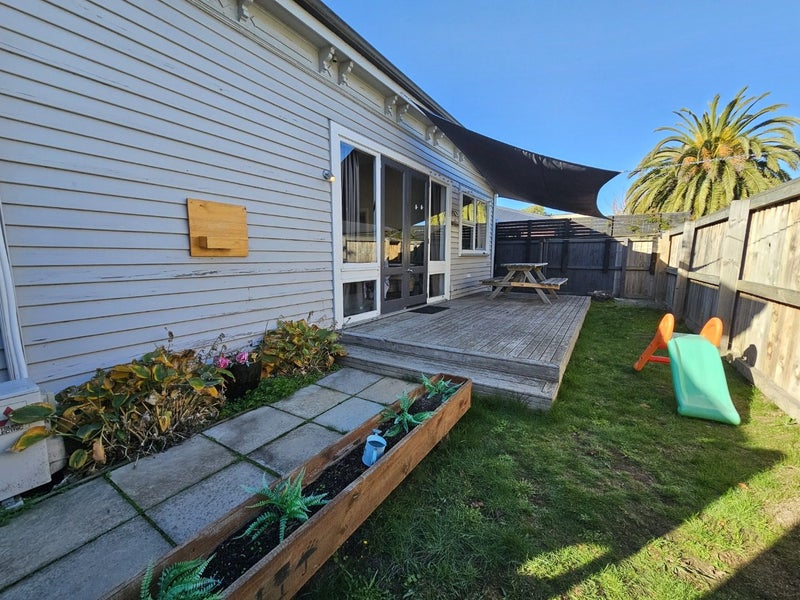 2/262 Edgeware Road, Edgeware, Christchurch - Carousel 13