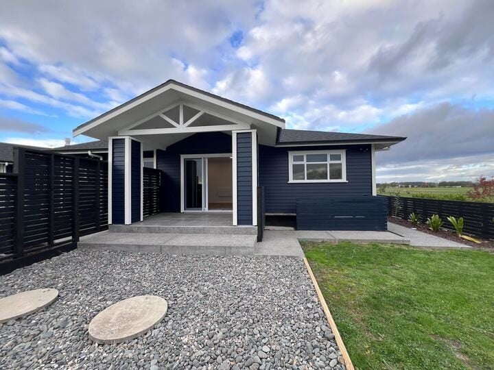 18 Runway Rise, Albany - Carousel 2