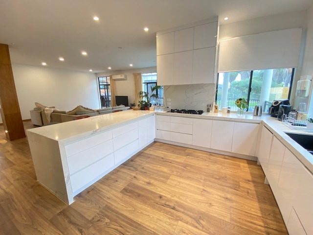 11 Manor Park, Sunnyhills, Auckland - Carousel 2