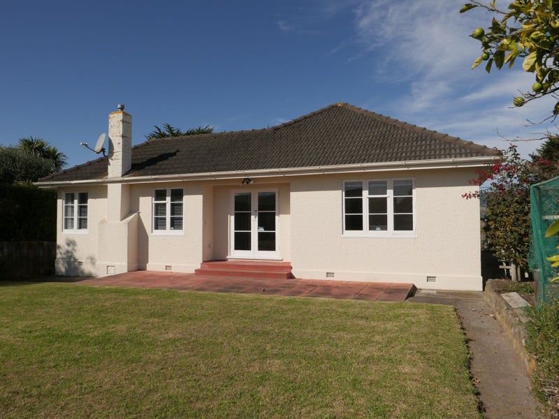 95 Golf Road, Paraparaumu Beach, Paraparaumu - Carousel 2