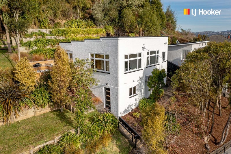 466 North Road, Normanby, Dunedin - Carousel 1