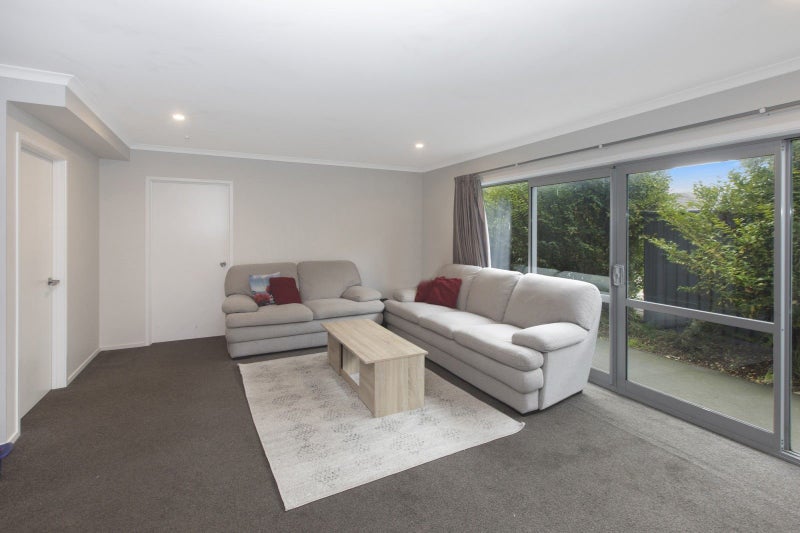 2/116 Elizabeth Street, Riccarton, Christchurch - Carousel 2