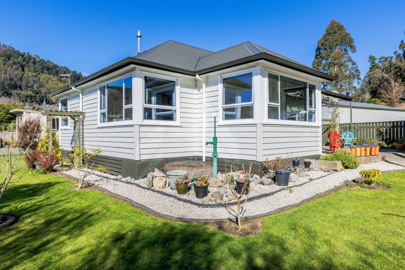 126 Tipahi Street, Nelson South, Nelson - Carousel 1