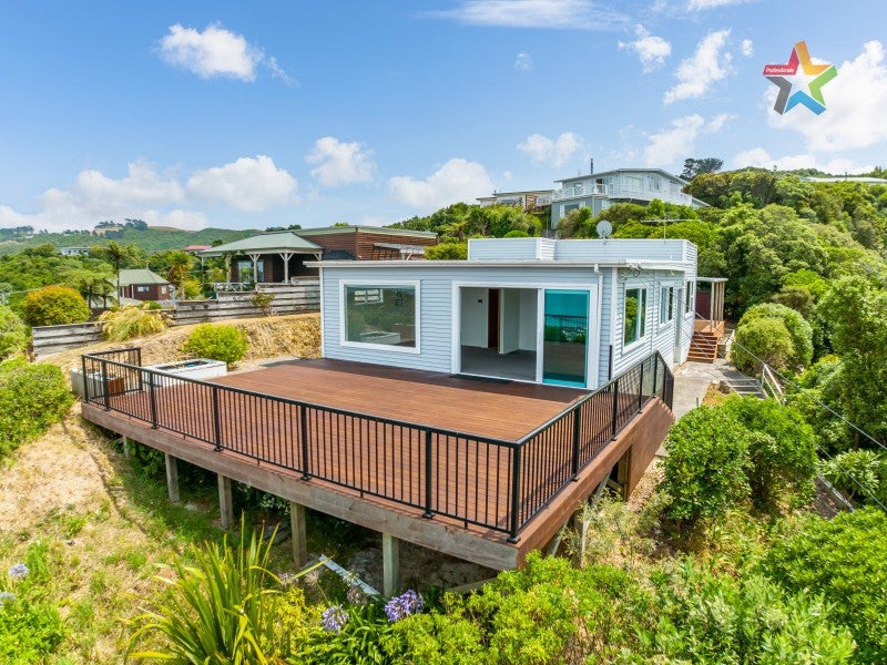 54 Akatea Road, Korokoro, Lower Hutt - Carousel 2