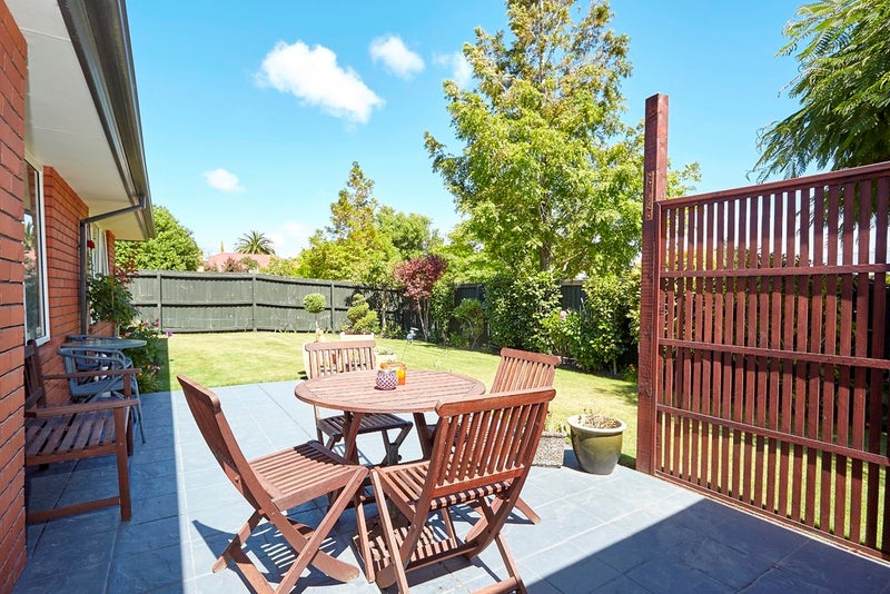 23 Riegler Place, Belfast, Christchurch - Carousel 16