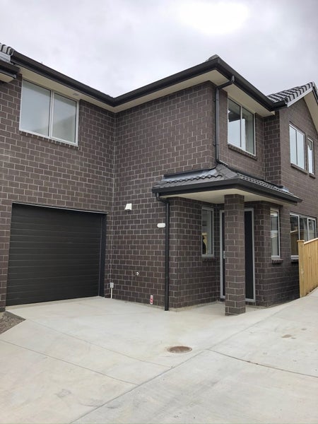 2B Kelsey Crescent, Hillsborough, Auckland - Carousel 1