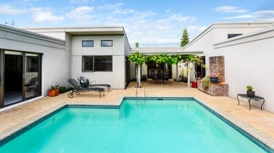 37 Barrett Road, Whalers Gate, New Plymouth - Carousel 1