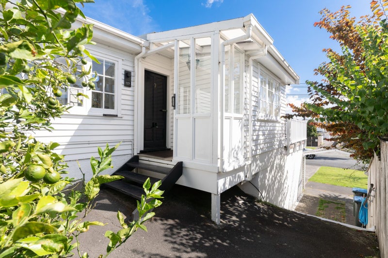 3/15 Nihill Crescent, Mission Bay, Auckland - Carousel 2