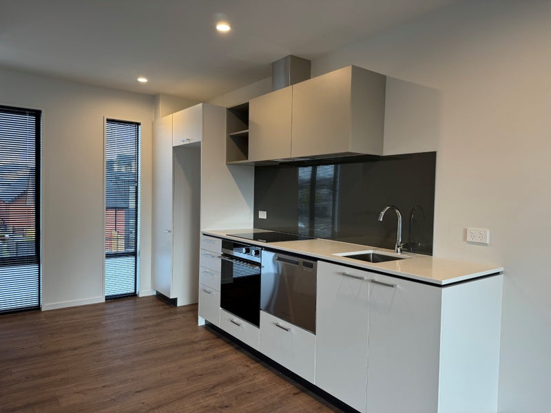 6/10 Riccarton Road, Riccarton, Christchurch - Carousel 2