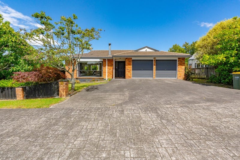 23 Merlot Heights, Huapai, Kumeū - Carousel 1