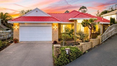 16A CHALE PLACE, Somerville, Auckland  - Carousel 1