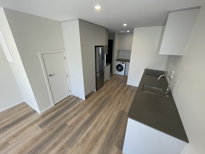 5/25 Bush Street, Naenae, Lower Hutt - Carousel 2