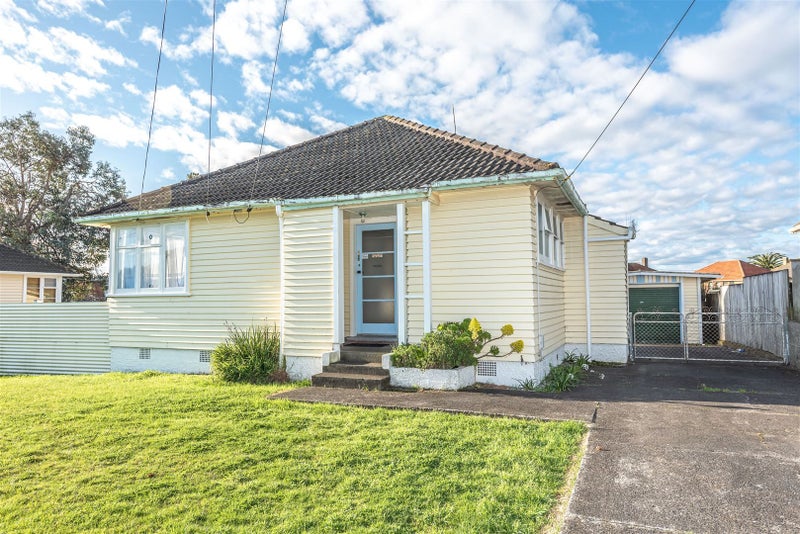 34 Akatea Street, Gonville, Whanganui - Carousel 1