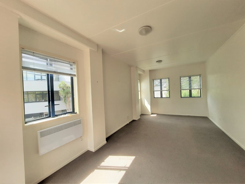 2A/40 Charlotte Street, Eden Terrace, Auckland - Carousel 1