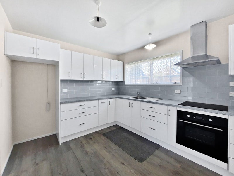 2/254 Edgeware Road, Edgeware, Christchurch - Carousel 2