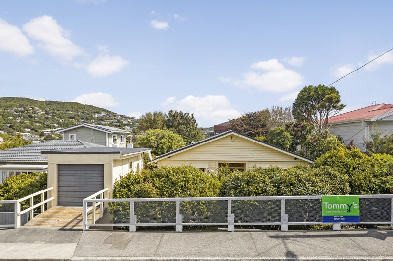 26 Cooper Street, Karori, Wellington - Carousel 1