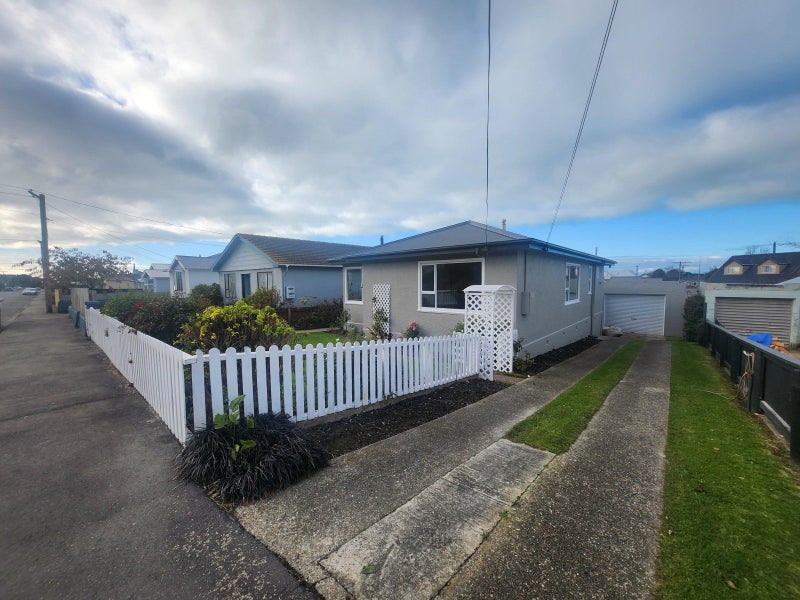 27 Clyde Street, Oamaru North, Oamaru - Carousel 15