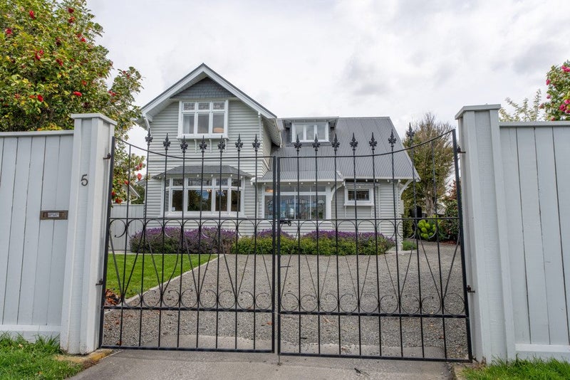 5 Roosevelt Avenue, St Albans, Christchurch - Carousel 1
