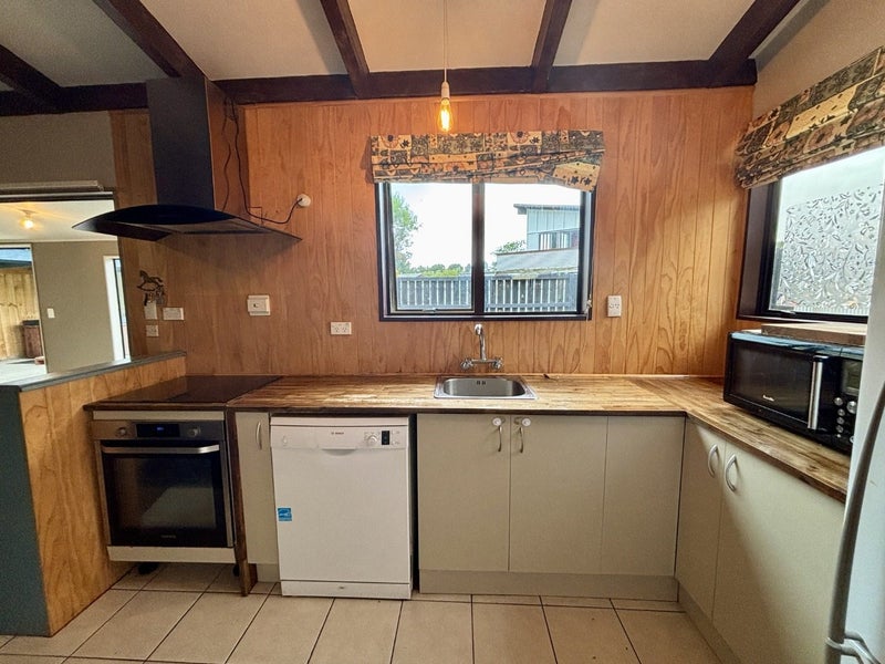 26 Ngaio Street, Rarangi - Carousel 2