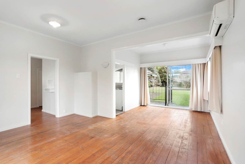 71 Hillside Road, Papatoetoe, Auckland - Carousel 2
