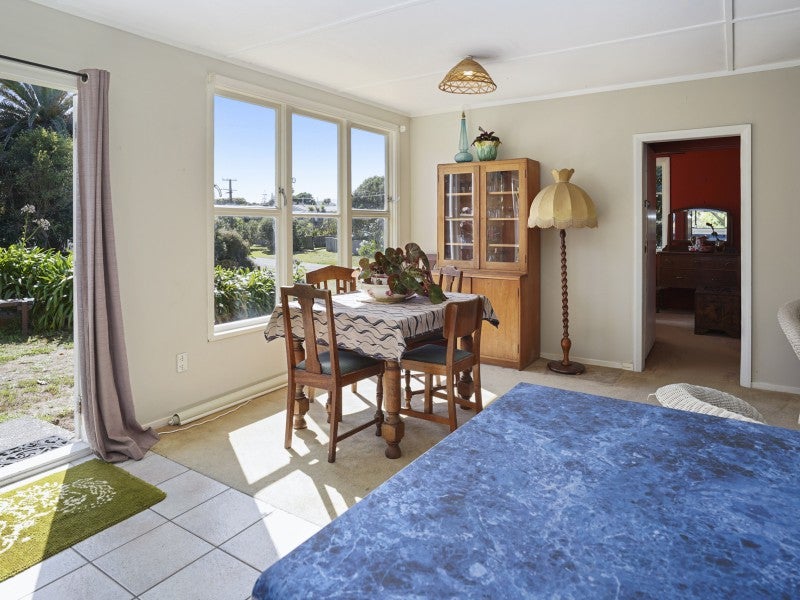 47 Dixie Street, Te Horo Beach - Carousel 2