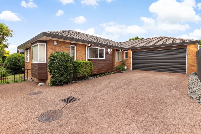 11A Admiral Beatty Avenue, Mount Roskill, Auckland - Carousel 1