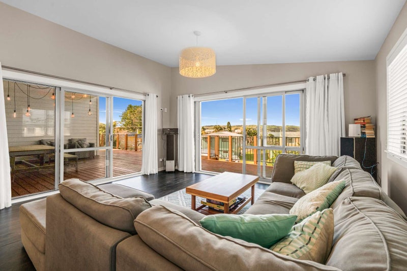 18 Mariner Cove Road, Matakohe - Carousel 2