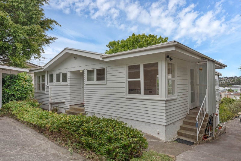 89 Bruce Road, Glenfield, Auckland - Carousel 2