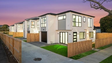 5/8 Avis Avenue, Papatoetoe, Auckland - Carousel 1