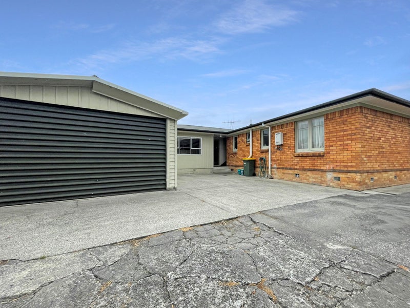 21 Brocas Avenue, Hillcrest, Hamilton - Carousel 11