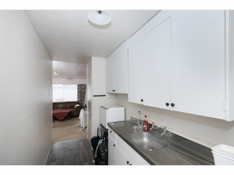 42F Wellington Street, Hamilton East, Hamilton - Carousel 2