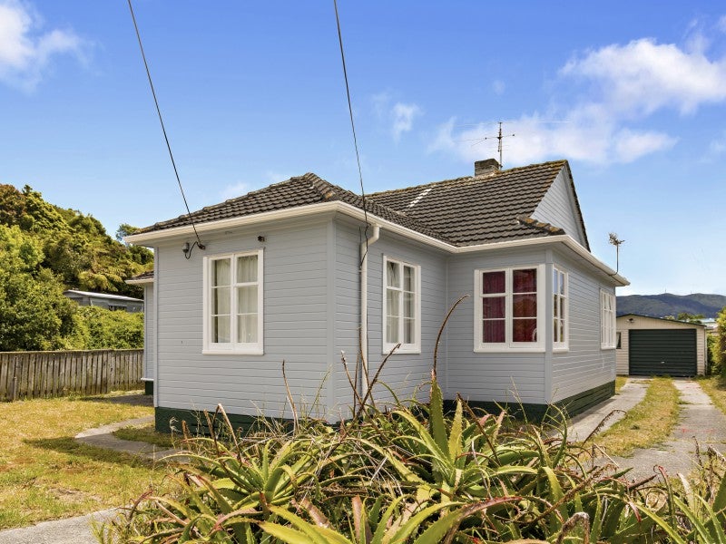 18 Hill Grove, Naenae, Lower Hutt - Carousel 15