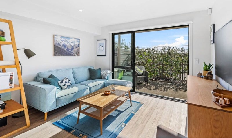 8/35 Garadice Road, Rothesay Bay, Auckland - Carousel 2