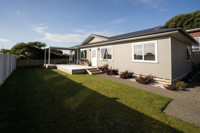 3 Hoewaka Lane, Bell Block, New Plymouth - Carousel 1