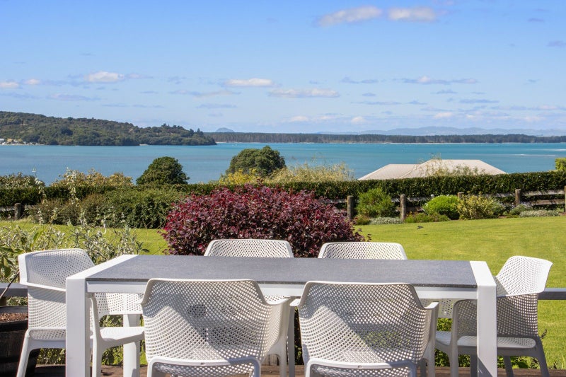 139 Athenree Road, Athenree, Katikati - Carousel 1
