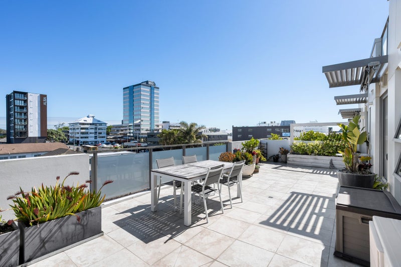 403/16 Huron Street, Takapuna, Auckland - Carousel 1