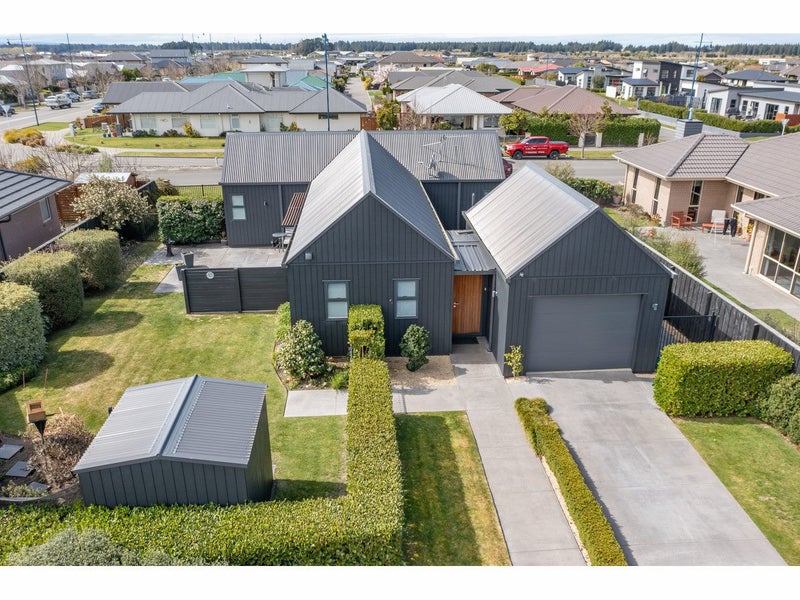 15 Murfitt Street, Pegasus, Pegasus - Carousel 1