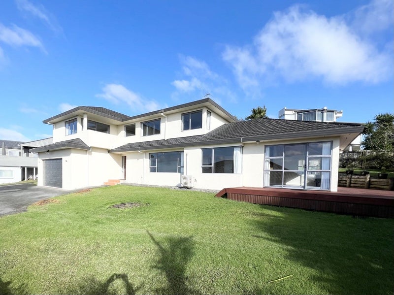 10 Parkside Road, West Harbour, Auckland - Carousel 2