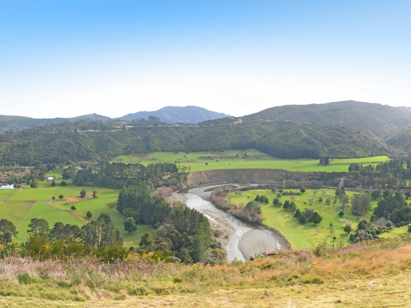 89 Mount Marua Way, Timberlea, Upper Hutt - Carousel 1