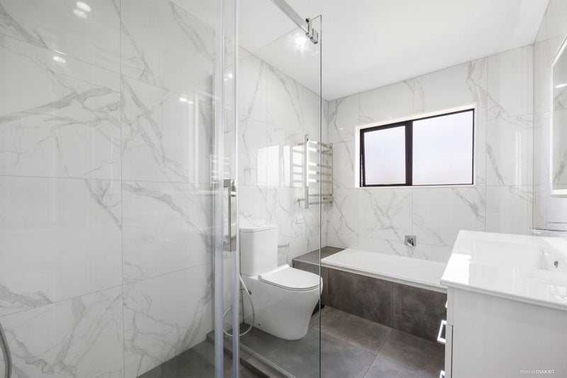 10 Shah Place, Glen Eden, Auckland - Carousel 17