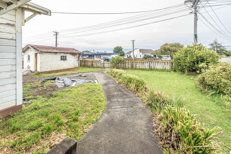 4 Puriri Street, Gonville, Whanganui - Carousel 20