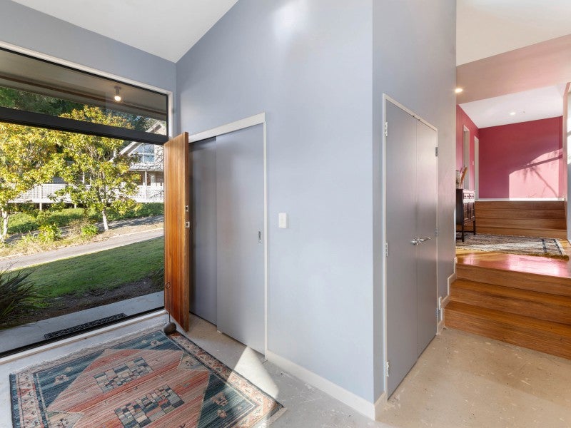 38 Boojum Dell, Taupo - Carousel 2