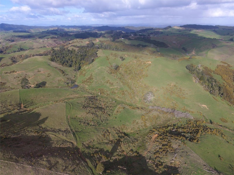 162 Totara Road, Ararimu, Drury - Carousel 8