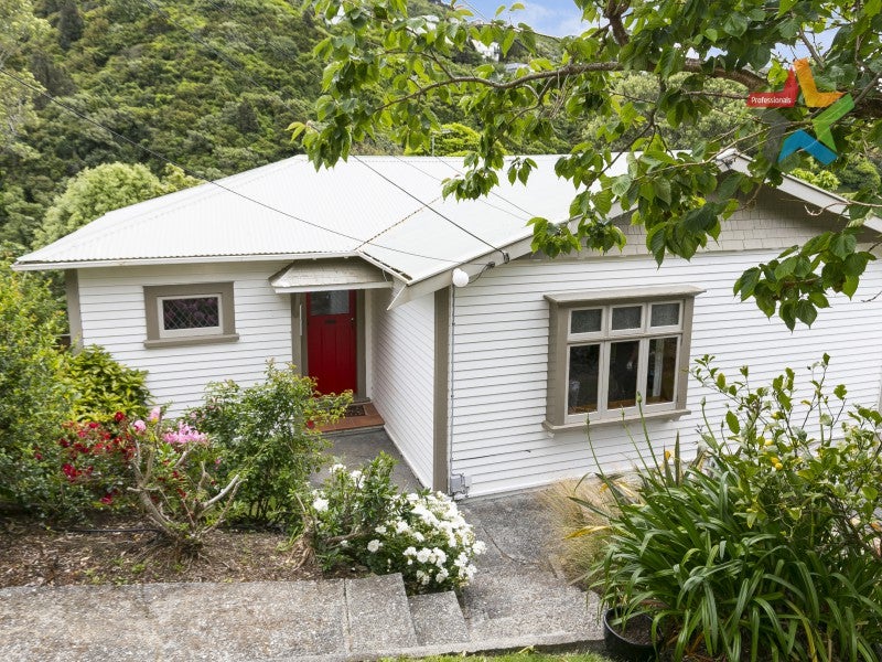 14A Wilton Road, Wadestown, Wellington - Carousel 1