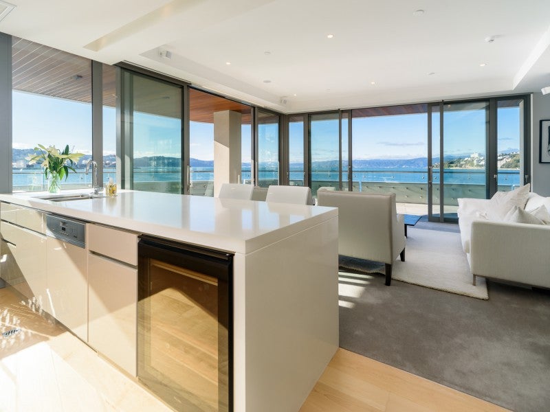 1A/1 Clyde Quay Wharf , Te Aro, Wellington - Carousel 1