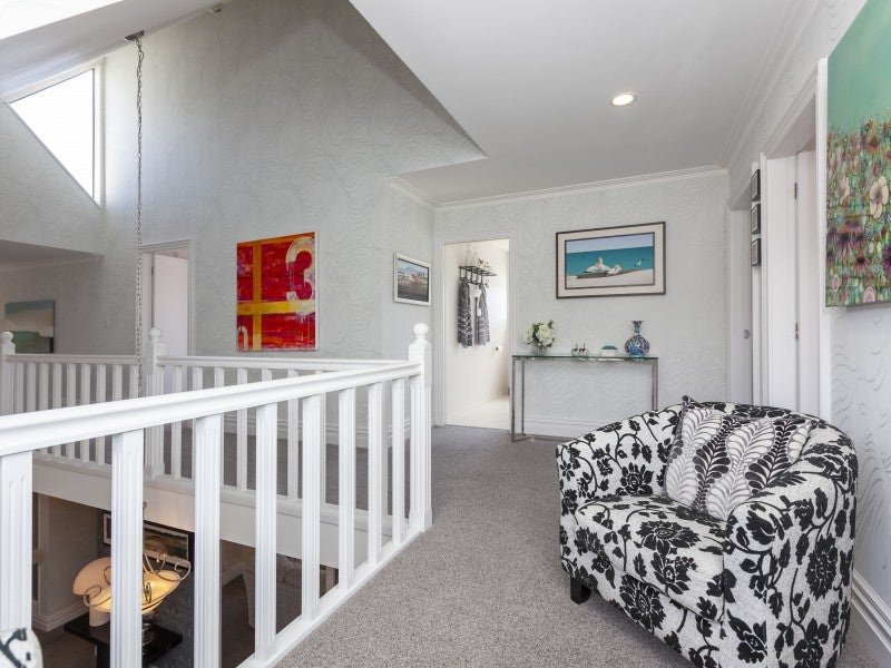 9 Oak Bay, Waikanae - Carousel 26