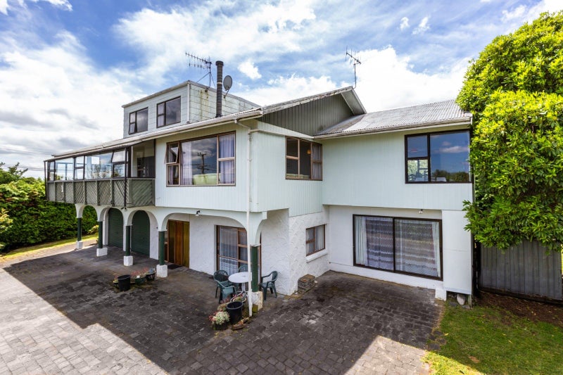 53 Te Hatepe Avenue, Taupo - Carousel 1