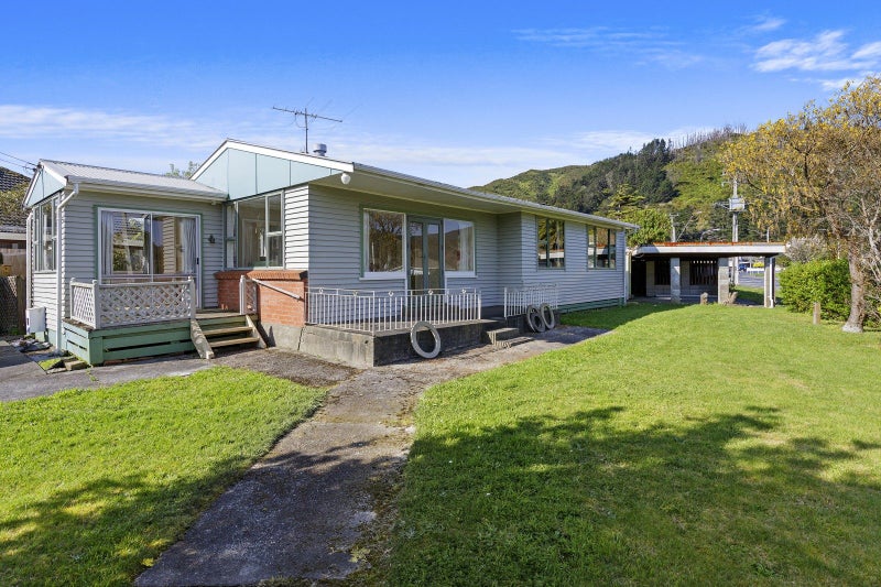 2 Miles Crescent, Wainuiomata, Lower Hutt - Carousel 1